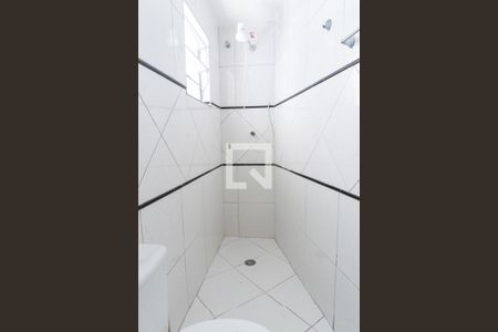 Casa à venda com 155m², 5 quartos e 2 vagasBanheiro da Suíte da Edícula