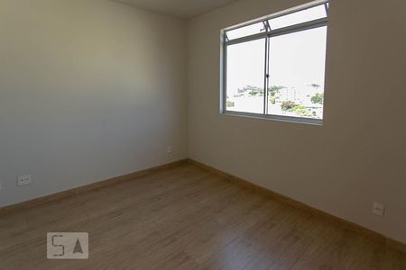 Apartamento à venda com 160m², 4 quartos e 3 vagasQuarto Suite 2