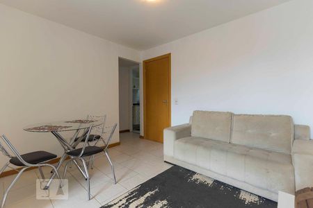 Sala de apartamento para alugar com 1 quarto, 34m² em Centro, Rio de Janeiro