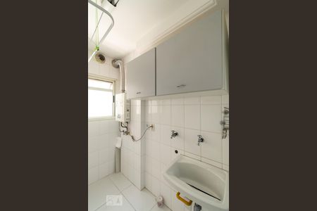 Apartamento para alugar com 93m², 2 quartos e 1 vagaÁrea de serviço