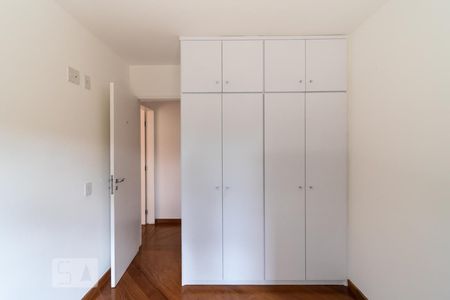 Quarto 1 de apartamento para alugar com 2 quartos, 93m² em Pinheiros, São Paulo