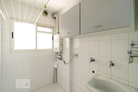 Apartamento para alugar com 93m², 2 quartos e 1 vagaÁrea de serviço