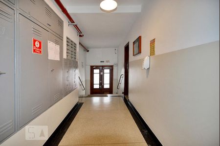 Apartamento à venda com 65m², 1 quarto e sem vagaHall social