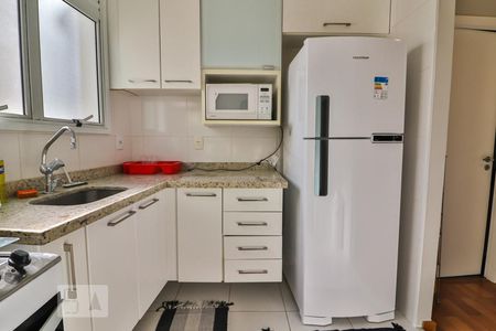 Apartamento para alugar com 82m², 2 quartos e 2 vagasCozinha