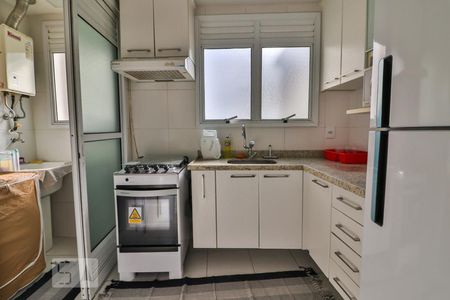 Apartamento para alugar com 82m², 2 quartos e 2 vagasCozinha