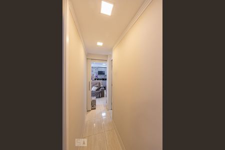 Corredor de apartamento à venda com 2 quartos, 50m² em Jardim Vila Formosa, São Paulo