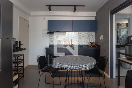 Cozinha de kitnet/studio para alugar com 1 quarto, 37m² em Barra Funda, São Paulo