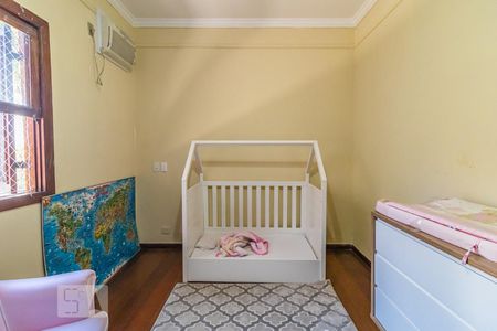 Casa de condomínio para alugar com 390m², 4 quartos e 4 vagasQuarto 1