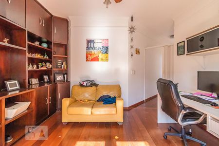 Escritório de casa de condomínio para alugar com 4 quartos, 390m² em Alphaville, Santana de Parnaíba