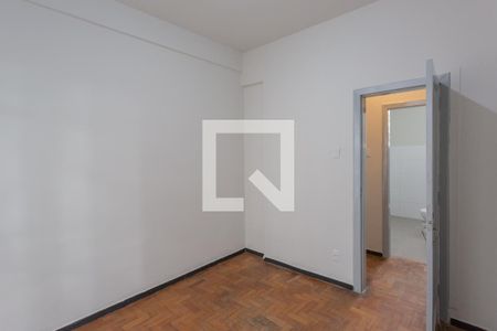 Quarto 1 de apartamento para alugar com 3 quartos, 97m² em Centro, Belo Horizonte