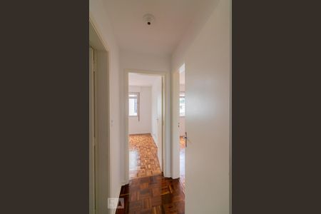 Corredor Quartos de apartamento para alugar com 2 quartos, 84m² em Vila Olímpia, São Paulo