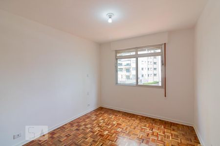 Quarto 1 de apartamento para alugar com 2 quartos, 84m² em Vila Olímpia, São Paulo