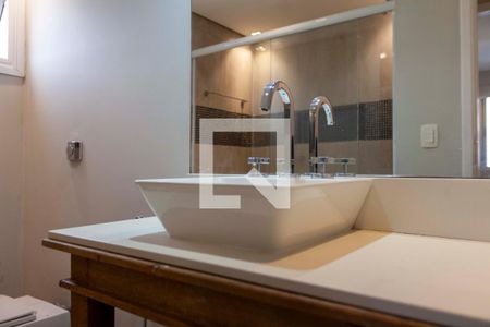 Apartamento para alugar com 93m², 3 quartos e 2 vagasBanheiro do corredor