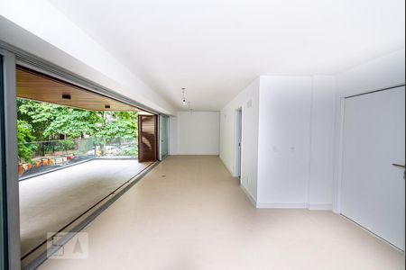 Sala de Apartamento com 3 quartos, 182m² Ipanema