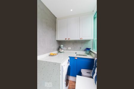 Casa à venda com 197m², 3 quartos e 2 vagas Casa à venda com 197m², 3 quartos e 2 vagasÁrea de Serviço