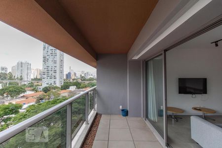 Varanda de kitnet/studio para alugar com 1 quarto, 42m² em Brooklin Paulista, São Paulo