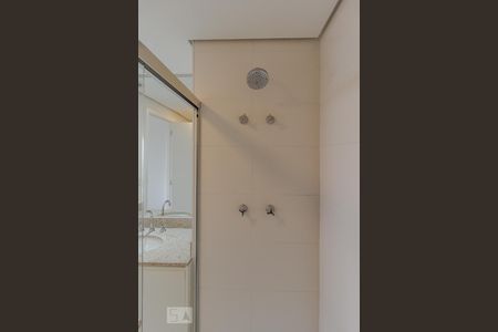 Banheiro de kitnet/studio para alugar com 1 quarto, 42m² em Brooklin Paulista, São Paulo