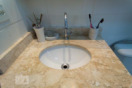 Apartamento à venda com 63m², 3 quartos e 1 vagaBanheiro da Suíte