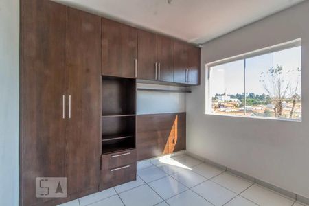 Quarto 2 de apartamento para alugar com 2 quartos, 35m² em Cajuru, Curitiba