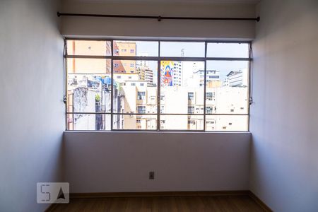 Janela do Quarto de apartamento para alugar com 1 quarto, 54m² em Centro, Belo Horizonte