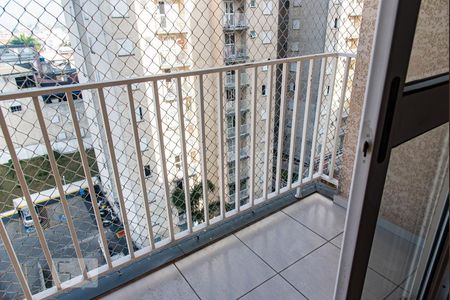 Varanda de apartamento para alugar com 2 quartos, 49m² em Taboão, São Paulo