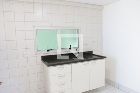 Apartamento para alugar com 76m², 2 quartos e 1 vagaCozinha e Área de Serviço