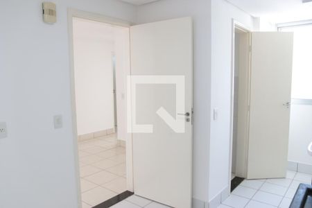 Apartamento para alugar com 76m², 2 quartos e 1 vagaCozinha e Área de Serviço