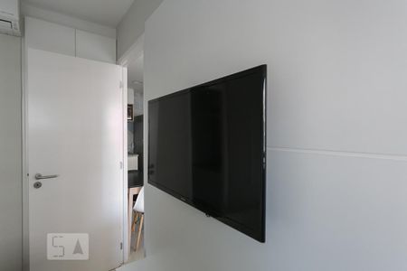 Televisão da Suíte de apartamento à venda com 1 quarto, 37m² em Consolação, São Paulo