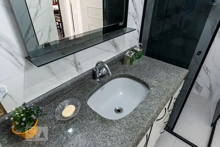 Apartamento à venda com 71m², 1 quarto e sem vagaBanheiro