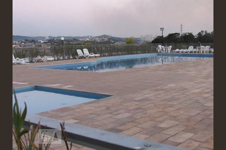 Apartamento à venda com 64m², 2 quartos e 1 vaga Apartamento à venda com 64m², 2 quartos e 1 vagaÁrea comum - Piscina