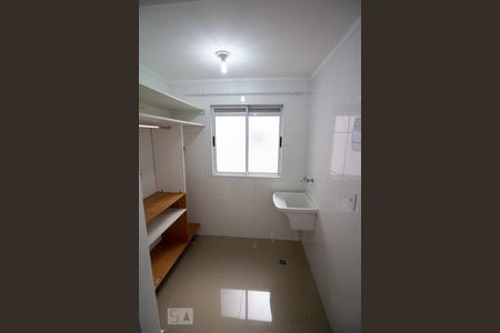 Apartamento à venda com 64m², 2 quartos e 1 vaga Apartamento à venda com 64m², 2 quartos e 1 vagaArea de serviço