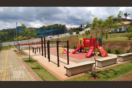 Apartamento à venda com 64m², 2 quartos e 1 vaga Apartamento à venda com 64m², 2 quartos e 1 vagaÁrea Comum - Playground