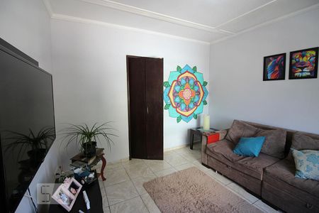 Casa à venda com 175m², 3 quartos e 2 vagasQuarto 2