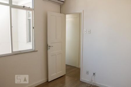 Apartamento para alugar com 60m², 2 quartos e sem vagaquarto 2