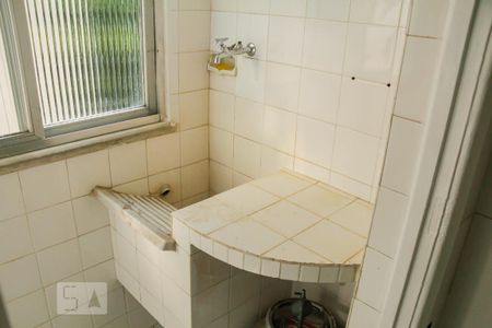 Apartamento para alugar com 60m², 2 quartos e sem vagalavanderia