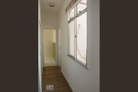 Apartamento para alugar com 60m², 2 quartos e sem vagaCorredor