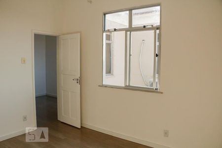 quarto 1 de apartamento para alugar com 2 quartos, 60m² em São Francisco Xavier, Rio de Janeiro