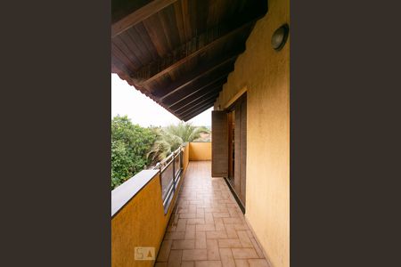 Casa à venda com 420m², 4 quartos e 3 vagasSacada