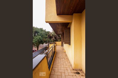 Casa à venda com 420m², 4 quartos e 3 vagasSacada