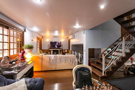 Sala de Estar de casa à venda com 4 quartos, 420m² em Partenon, Porto Alegre