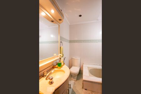 Casa à venda com 420m², 4 quartos e 3 vagasBanheiro