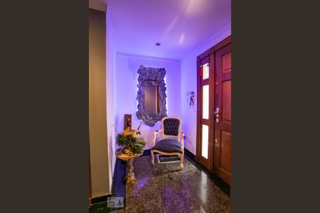 Casa à venda com 420m², 4 quartos e 3 vagasEntrada              