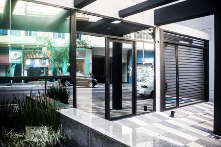 Studio à venda com 10m², 1 quarto e sem vaga Studio à venda com 10m², 1 quarto e sem vagaFachada do bloco