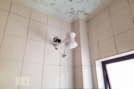 Casa à venda com 313m², 4 quartos e 6 vagasBanheiro da Suíte 3