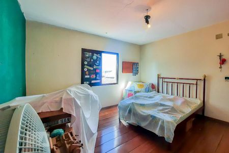 Casa à venda com 313m², 4 quartos e 6 vagasSuíte 4