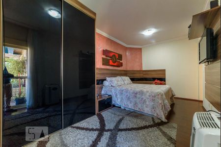 Apartamento à venda com 180m², 4 quartos e 4 vagas Apartamento à venda com 180m², 4 quartos e 4 vagasSuíte 3