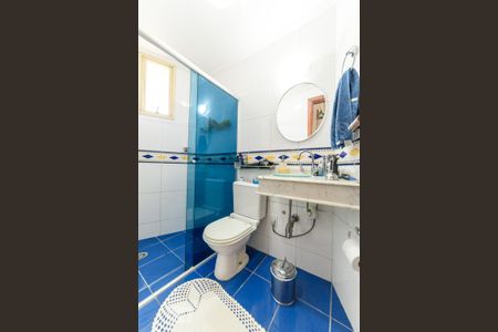 Apartamento à venda com 180m², 4 quartos e 4 vagas Apartamento à venda com 180m², 4 quartos e 4 vagasBanheiro da Suíte 2