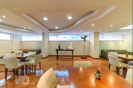 Apartamento à venda com 180m², 4 quartos e 4 vagas Apartamento à venda com 180m², 4 quartos e 4 vagasÁrea comum - Salão de festas