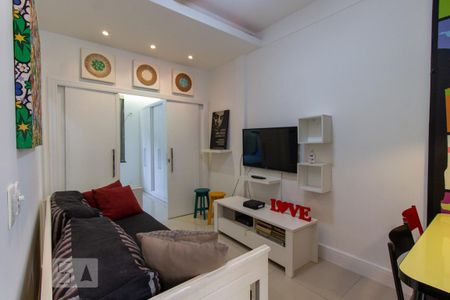 Sala de apartamento para alugar com 1 quarto, 30m² em Centro, Rio de Janeiro