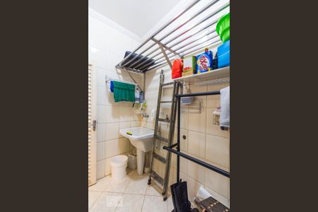 Casa à venda com 198m², 3 quartos e 2 vagasÁrea de Serviço